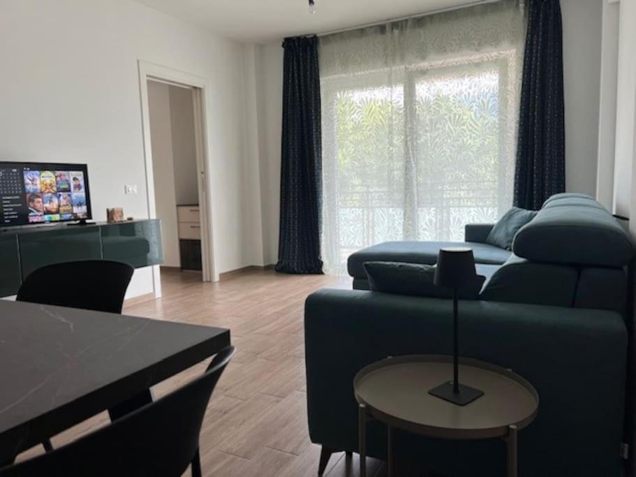 Sn Sunny Suite Λ' Άκουιλα Εξωτερικό φωτογραφία